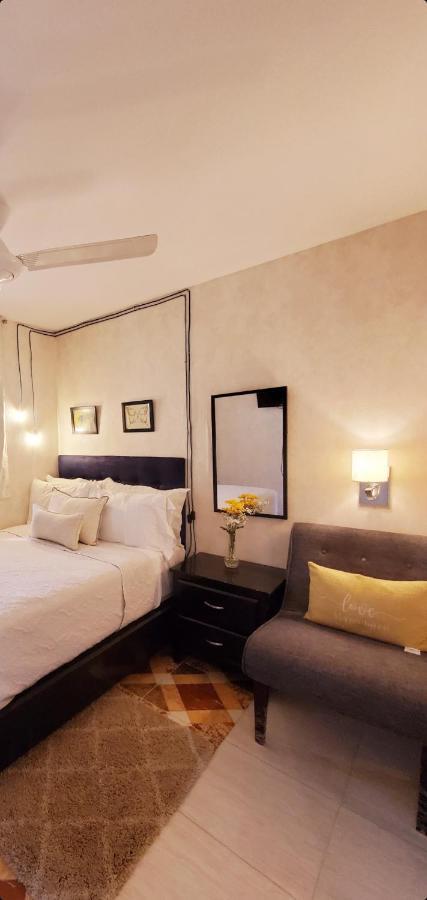 Hotel Santa Clara Сан-Фернандо-де-Монте-Кристи Экстерьер фото