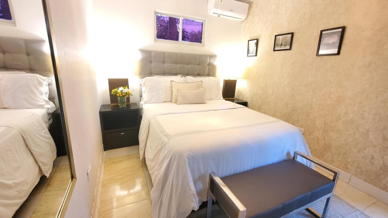 Hotel Santa Clara Сан-Фернандо-де-Монте-Кристи Экстерьер фото